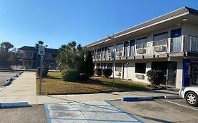 Motel 6 Gulfport